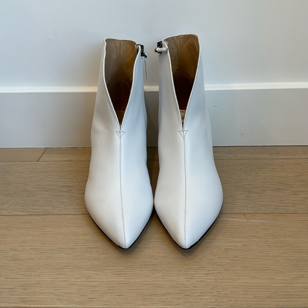 NEIL J RODGERS - KATE BOOT - Picture 2 of 5
